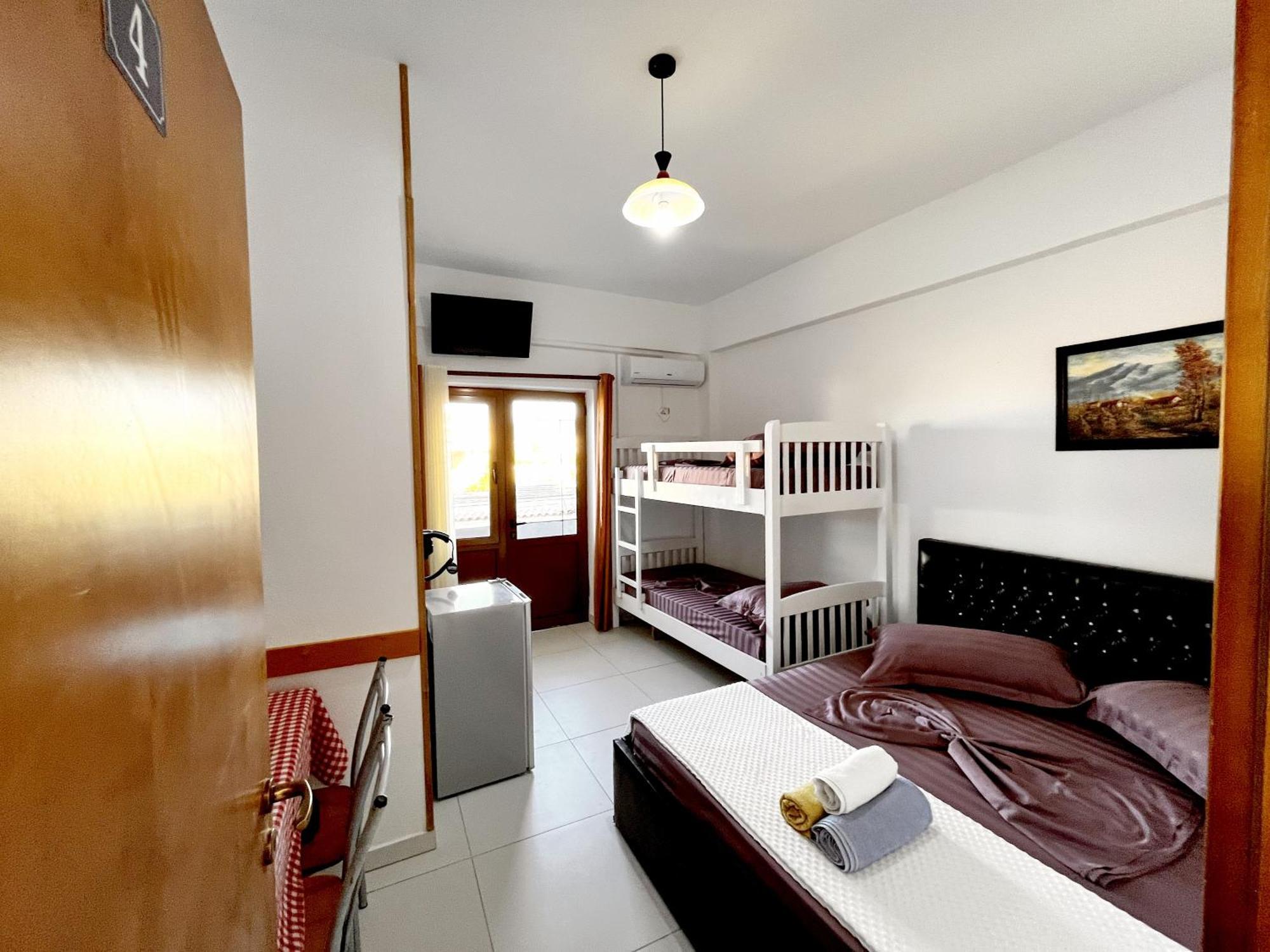 Vila Kam Vlorë 外观 照片